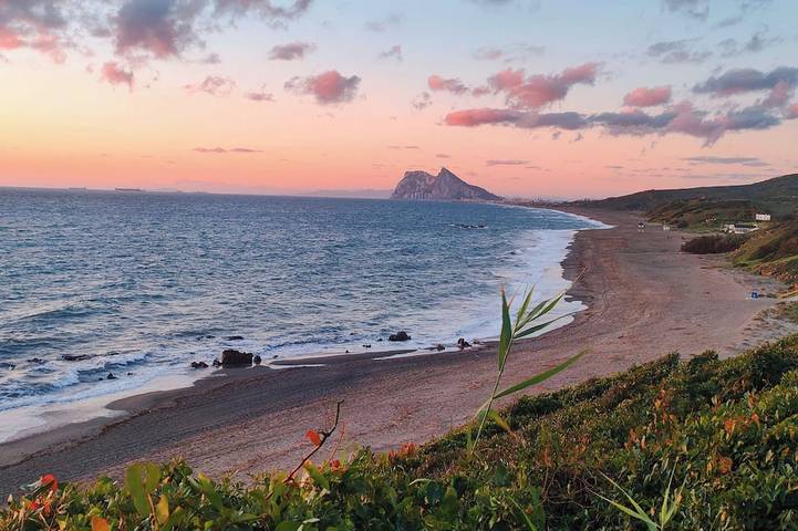 Appartamento per 5 persone, con balcone e piscina nonché giardino in Playa de La Alcaidesa