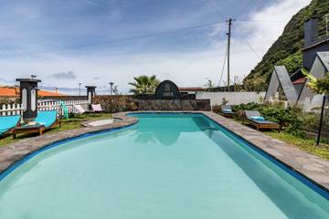 Appartement De Vacances pour 4 Personnes dans Ponta Delgada (Madeira), Île de Madère, Photo 1
