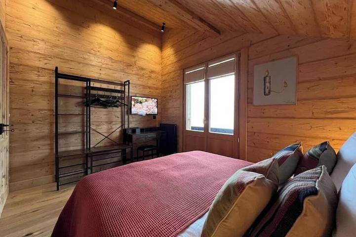 -Les Clématites- Exclusive Chalet in the Heart of Villars-sur-Ollon in Villars-sur-Ollon, Ollon (Villars-sur-Ollon)