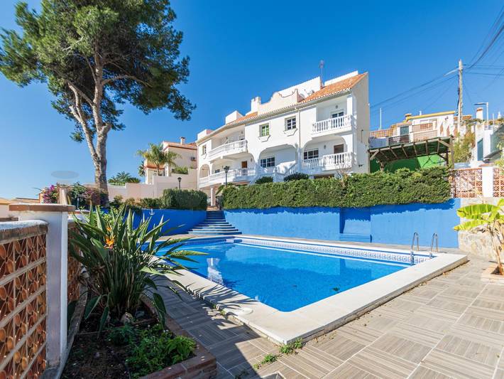 Holiday home for 16 people, with pool and garden as well as ocean view - 1