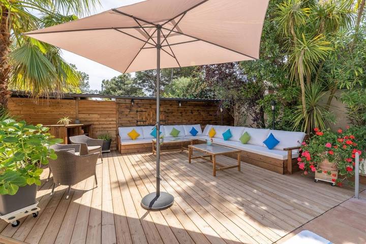 Chambre d’hôte pour 2 personnes, avec piscine ainsi que jardin et vue, animaux acceptés à Agde - 4