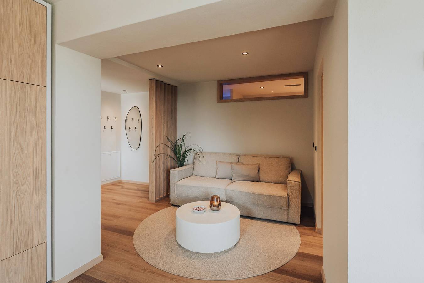 Ganze Wohnung, Ferienwohnung "Oberegghof Laugen" mit Bergblick und Wlan in Riffian, Texelgruppe