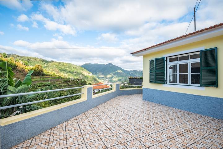 Casa de férias para 6 pessoas, com Varanda e Terraço em Machico