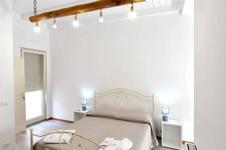 Location de vacances pour 4 personnes, avec jacuzzi et balcon à Francavilla Fontana - 2