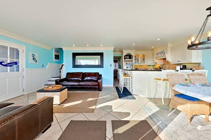 Vacation rental for 10 people, with hot tub and balcony in Orange County