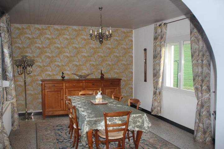 Location de vacances pour 8 personnes, avec Terrasse ainsi que Jardin et Vue à Frencq