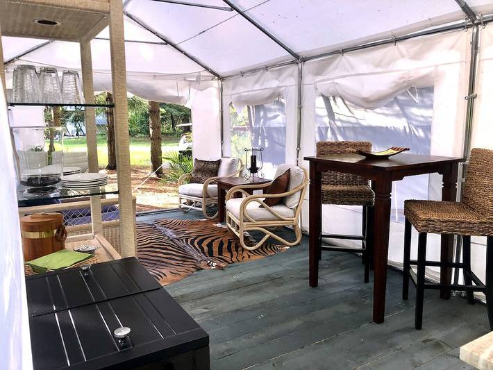 Camping pour 2 personnes, avec jacuzzi dans Canada - 2