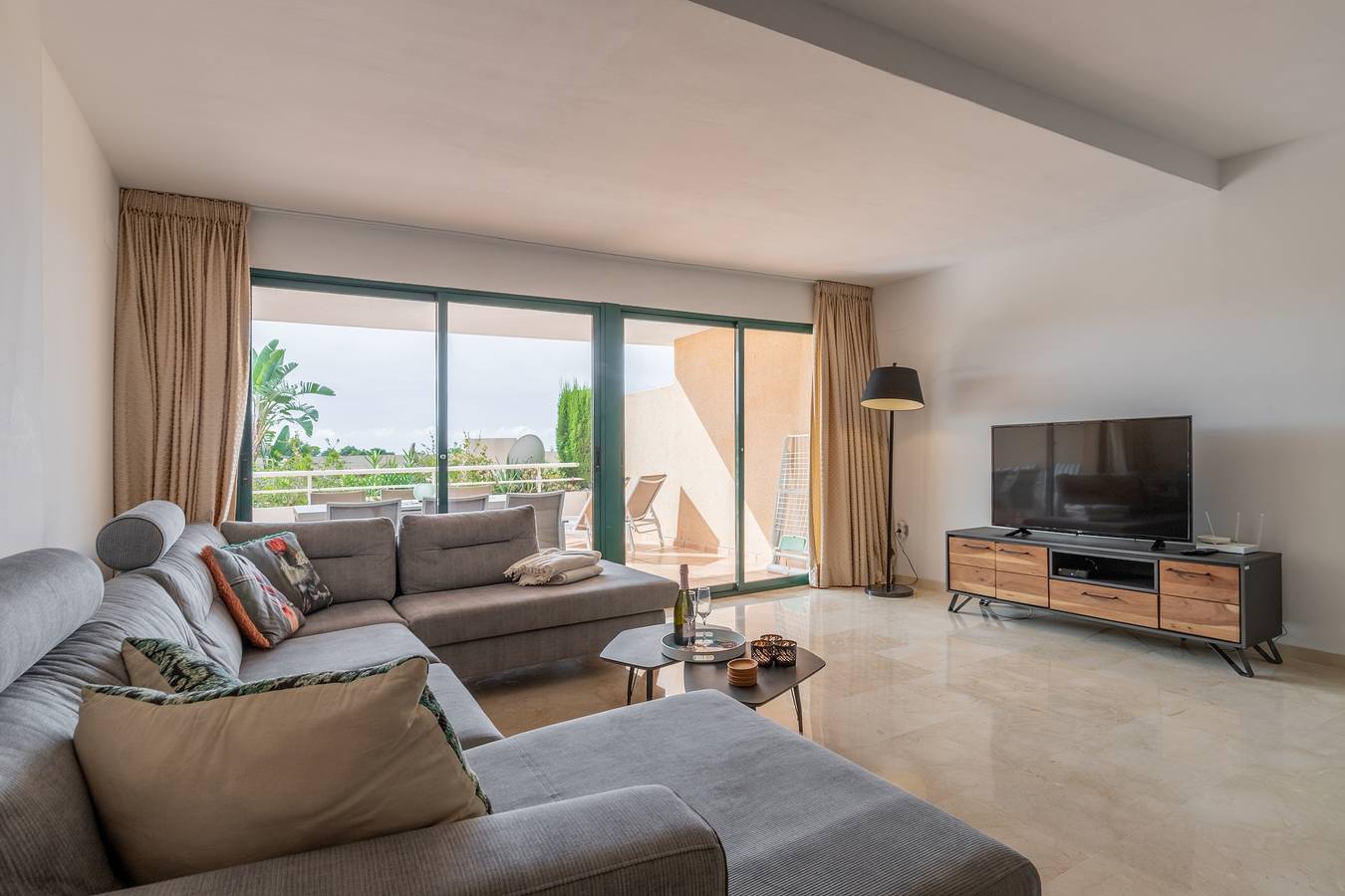 Appartement entier, Appartement 'Altea La Nova' avec piscine partagée et Wi-Fi in Altea La Vella, Altea