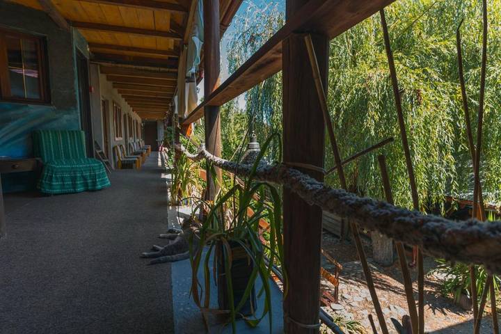Maison d’hôte pour 2 personnes, avec Balcon et Terrasse ainsi que Jardin et Vue dans Дуранкулак