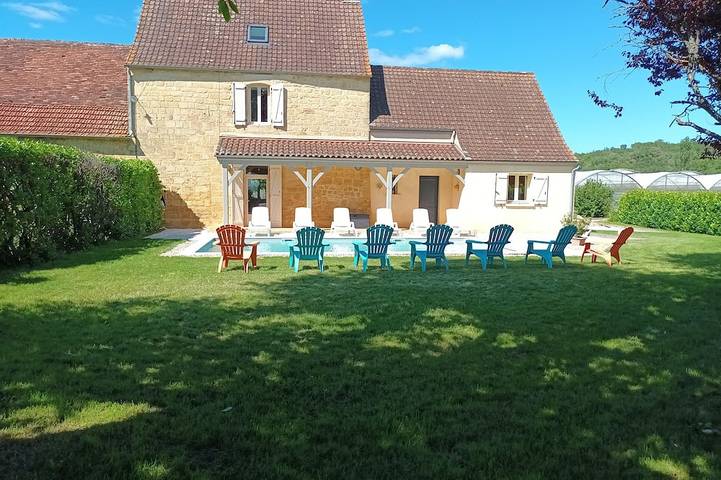Location de vacances pour 12 personnes à Payrignac