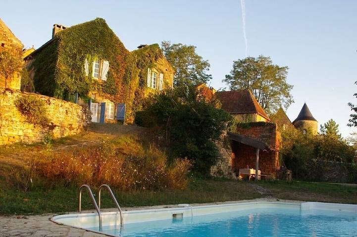 Location de vacances pour 14 personnes, avec jardin et terrasse à Florimont-Gaumier