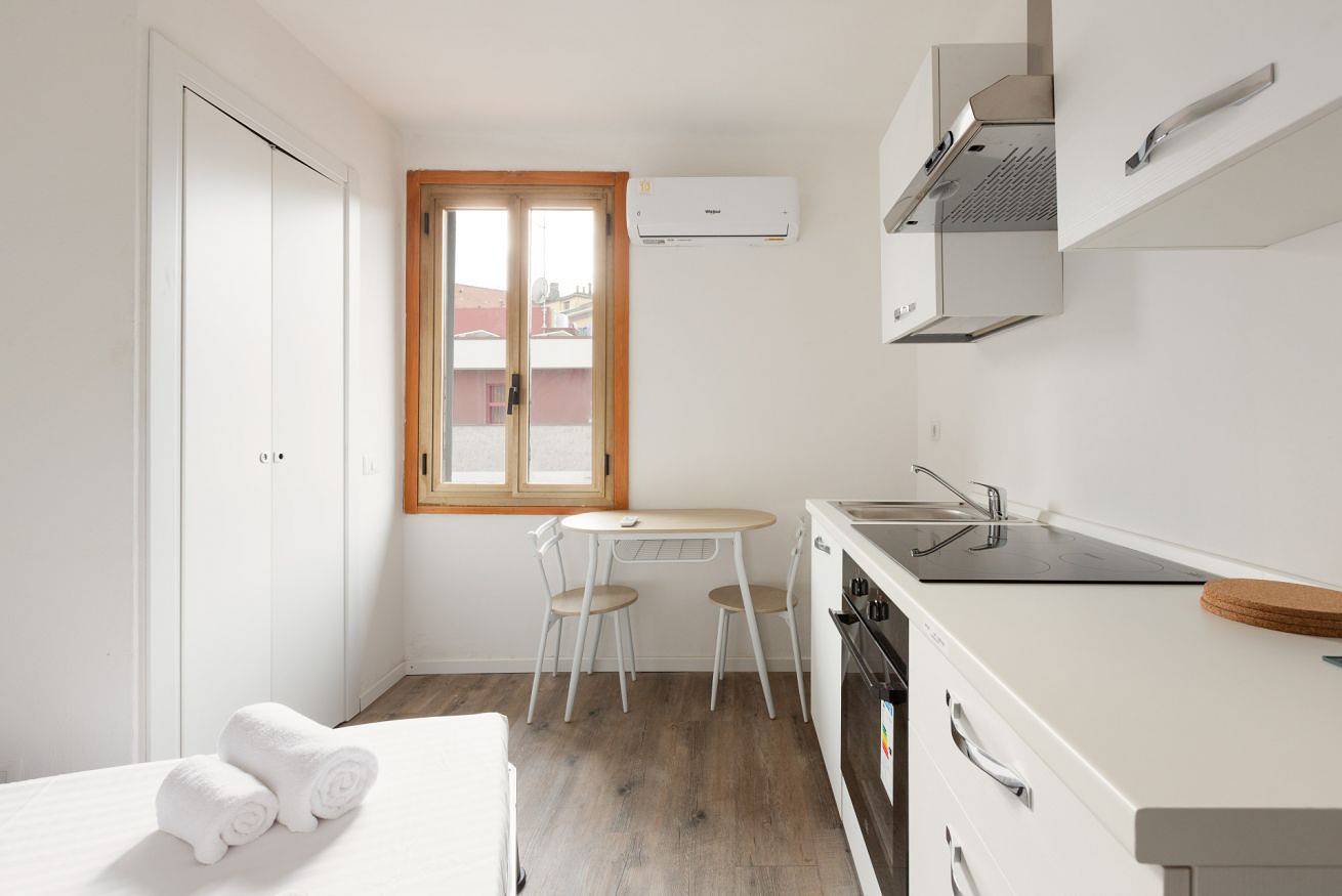 Apartamento entero, Guesthost - Mm Maciachini Cozy Studio in Milán, Provincia de Milan