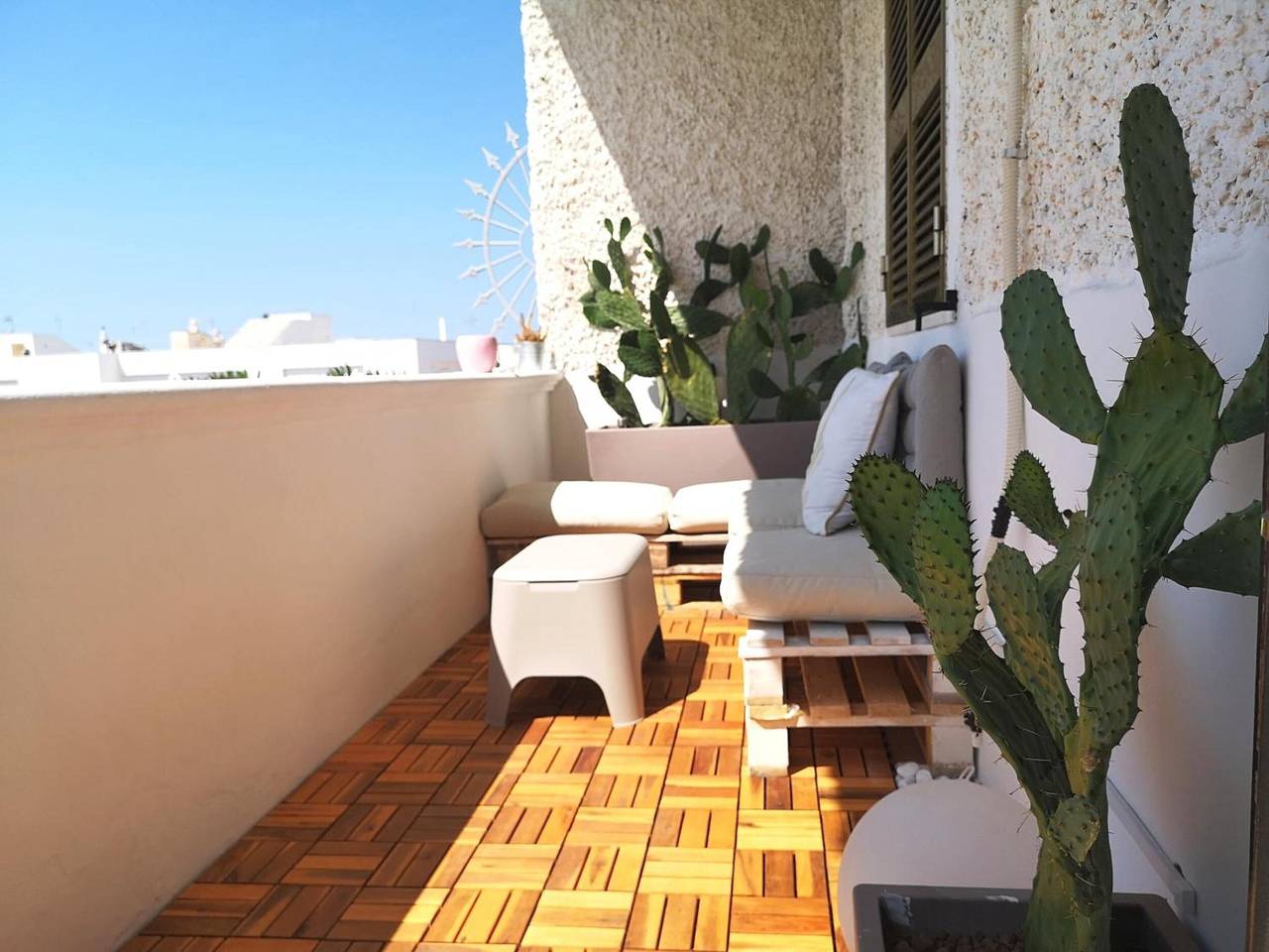 Appartement entier, Appartement « Il Porticciolo » avec vue sur la mer, Wi-Fi et climatisation in Villanova (Pouilles), Ostuni