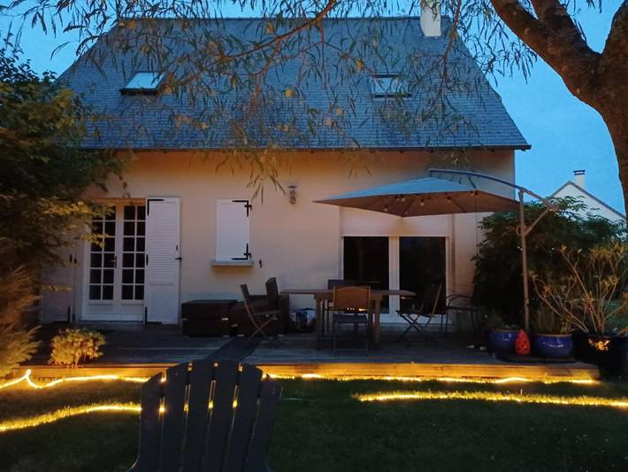 Gîte pour 2 personnes, avec jardin dans Pruillé-le-Chétif