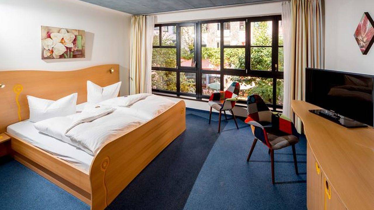 Doppelzimmer für 2 Personen (22 m²) in Magdeburg in Magdebourg, Elbe-Börde-Heide