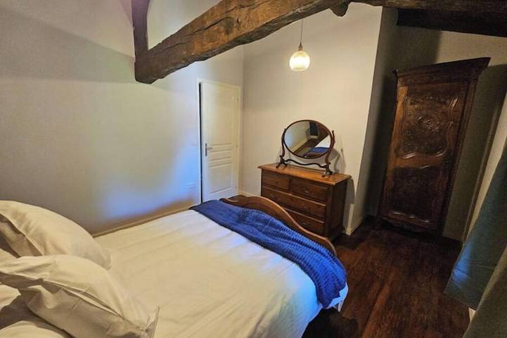 Gîte pour 4 personnes à Champagne-et-Fontaine - 2