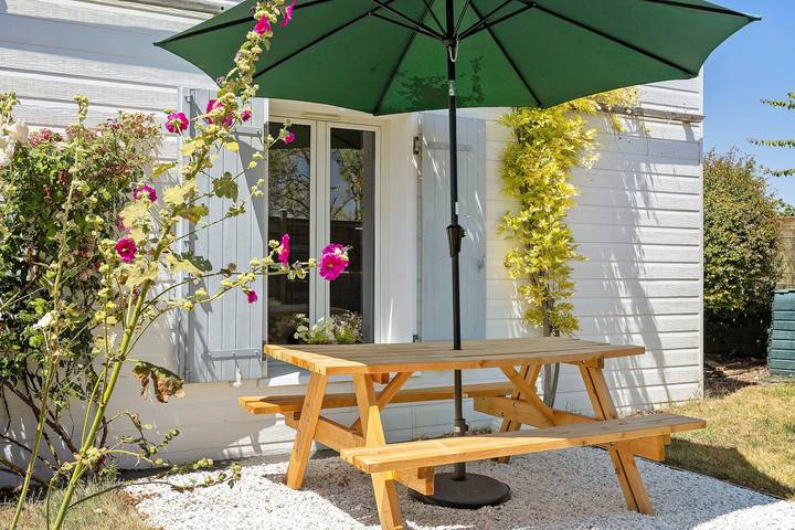Gästezimmer „Fleur de Sel“ mit privater Terrasse, Gemeinschaftsgarten und Wlan in L'Houmeau, La Rochelle und Umgebung