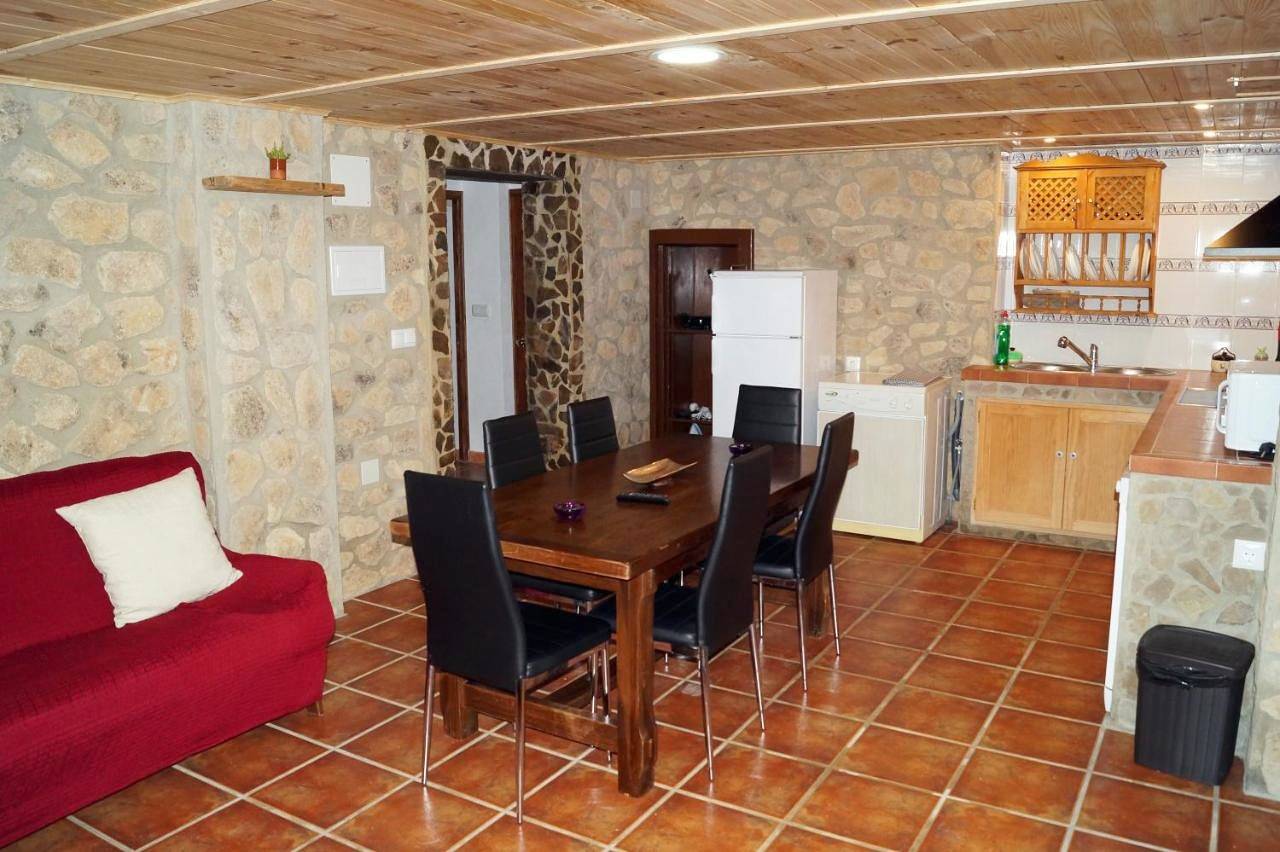 Casa Rural Los Cipreses in Benaoján, Provincia de Málaga
