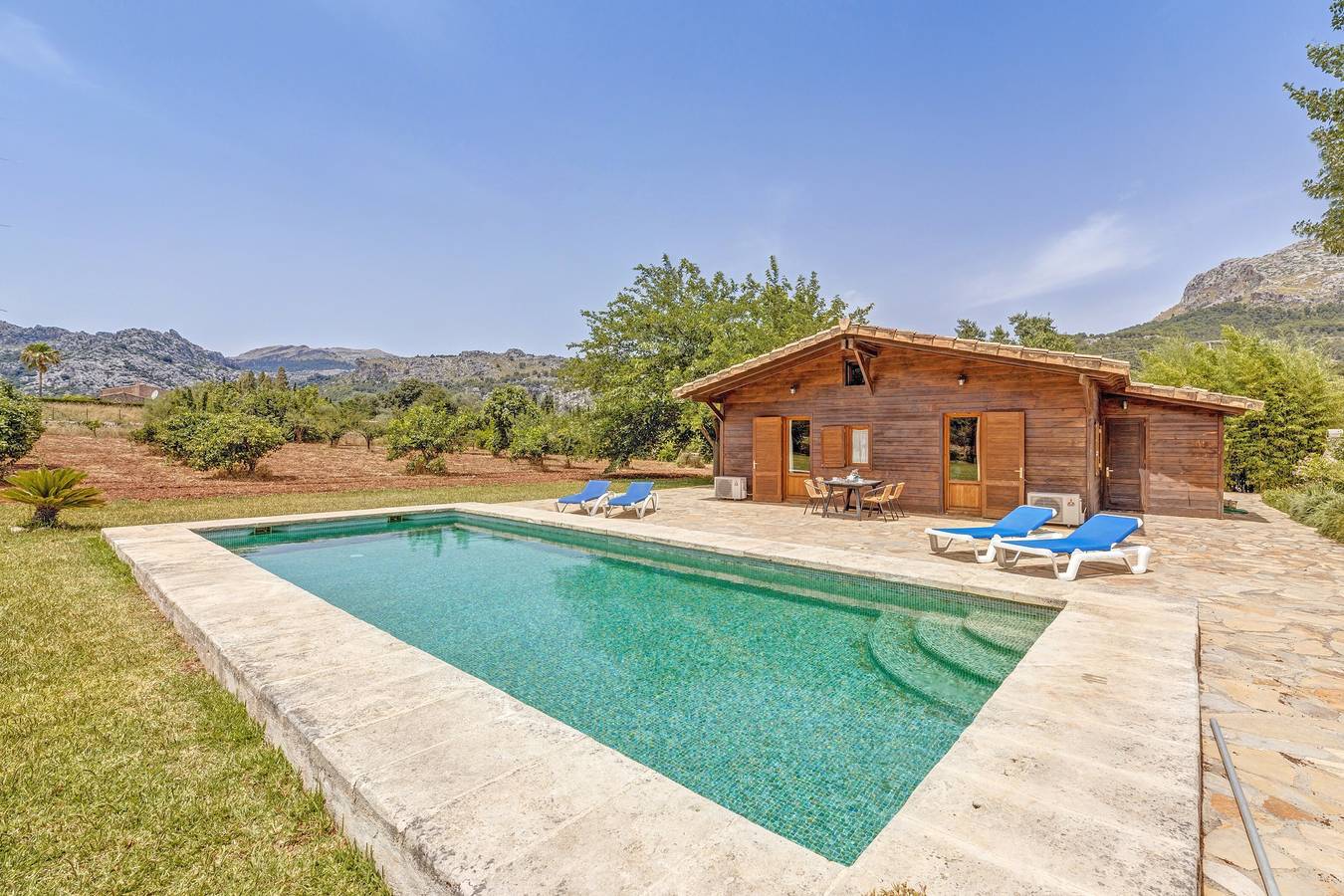 Ländliche Finca "L'Hort Nou" mit Pool, Garten und Bergblick in Torrent de la Vall d'en Marc, Pollença