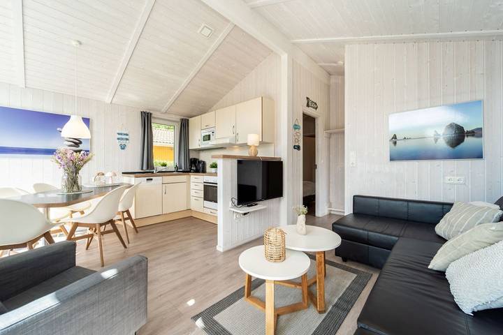 Ferienhaus für 4 Personen, mit Terrasse und Garten sowie Sauna in der Lübeck - 3