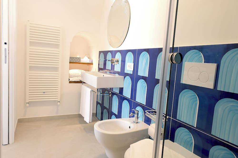 Spacious rooms in the heart of Positano with beautiful sea views and unique comfort! in Positano, Sorrento Coast