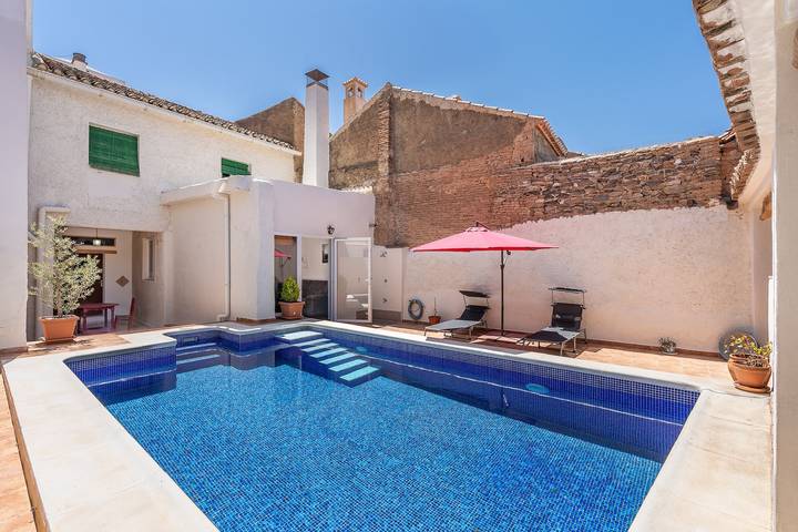 Ferienhaus "Casa Juan y Loli" mit Bergblick, privatem Pool und Wlan in Nigüelas, Cordillera Penibética