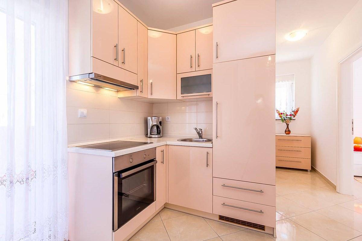Appartamento intero, Appartamento vacanza per 5 Persone ca. 55 qm in Medolino, Istria (Costa istriana meridionale) in Medolino, Pula-Medulin