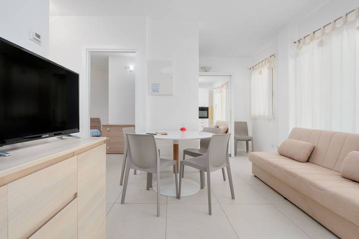 Location de vacances pour 5 personnes, avec Balcon ainsi que Jacuzzi et Jardin à Golfo Aranci - 4
