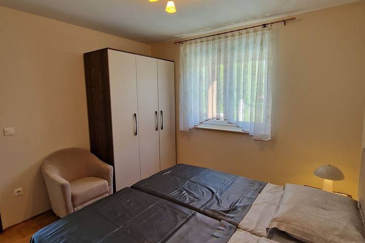 Appartement entier, Lucia 3 étoiles *** Appartement avec Piscine in Banjole, Côte Sud d'Istrie