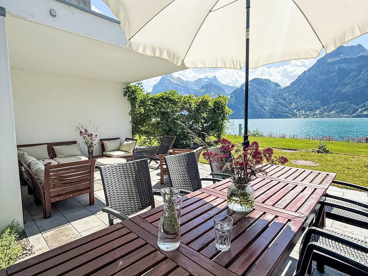 Villa am See in Vierwaldstättersee (UR), Vierwaldstättersee
