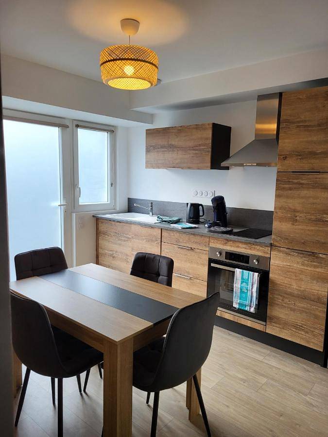 Gîte pour 4 personnes, avec terrasse à Le Theil-de-Bretagne