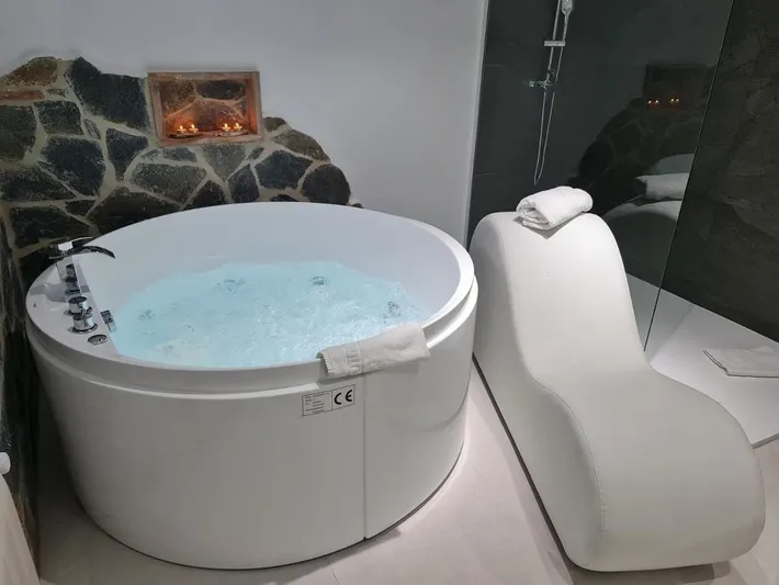 Ferienwohnung für 4 Personen, mit Whirlpool und Terrasse, mit Haustier - 1