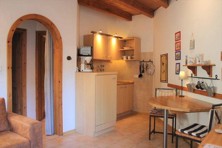 Ferienwohnung für 2 Personen, mit Terrasse und Garten in Kaltenhof - 3
