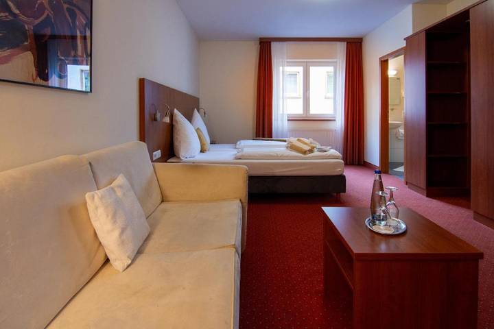 Hotel für 2 Personen, mit Terrasse und Sauna sowie Ausblick in Tauberbischofsheim - 3