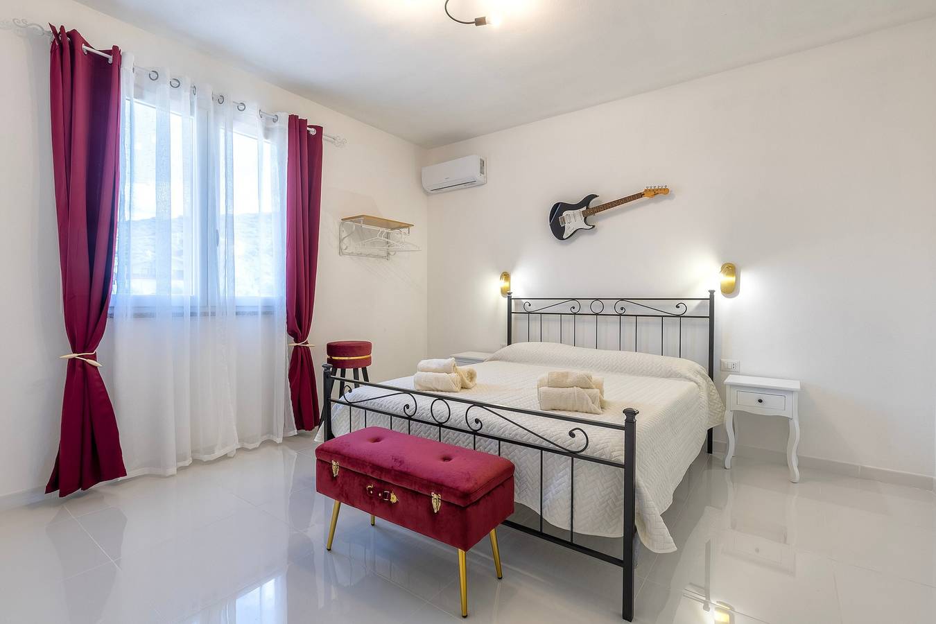 Apartment „Vintage Village – Anni 50“ mit Bergblick, Wlan und Klimaanlage in Sassari Provinz