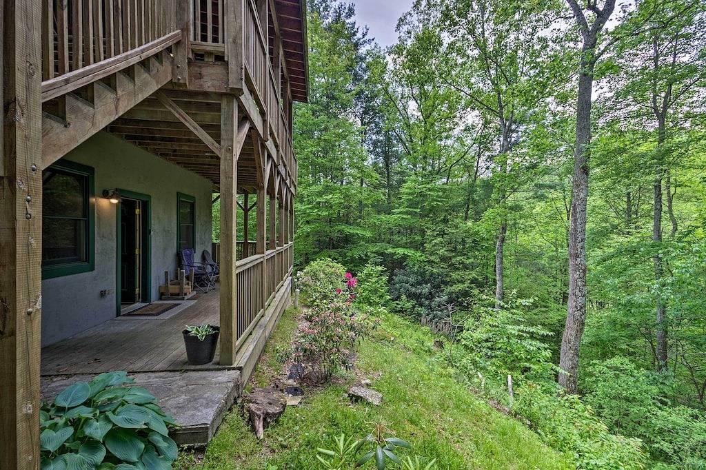 Neu-Blowing Rock Area Cabin mit 22 Acres & Pavillon in Blue Ridge Parkway, Caldwell County