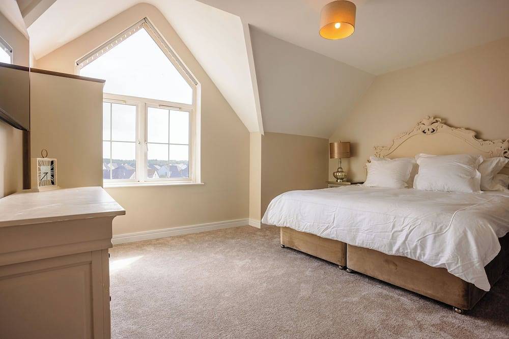 Spacious, Luxurious, Family Friendly home, in the heart of Portstewart. in Portstewart, Grafschaft Londonderry