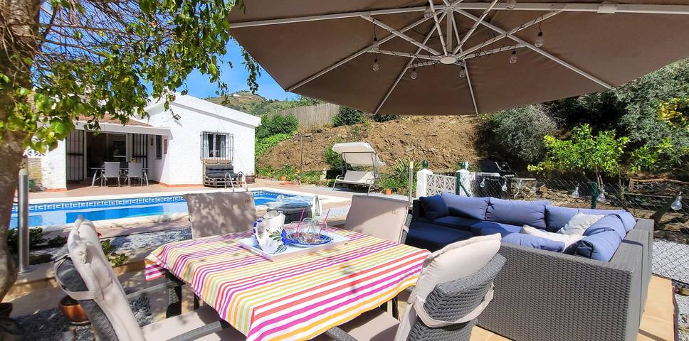 Casa rural para 6 personas, con jardín, Se admiten mascotas en Torrox - 4