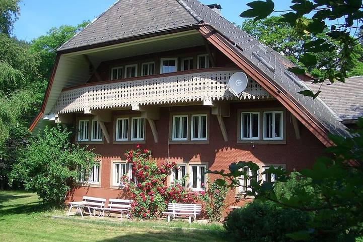Ferienwohnung für 6 Personen, mit Terrasse und Garten sowie Sauna in Menzenschwand (St. Blasien)