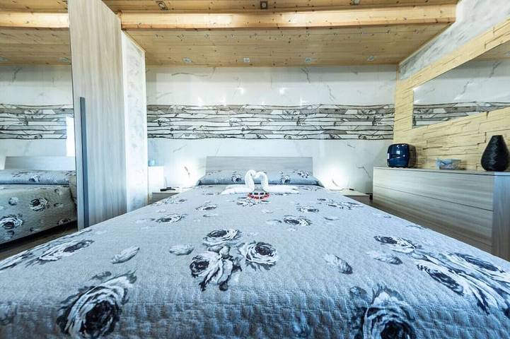 Ganze Wohnung, Norman Tower Spa Una Elegante Camera Per Soggiorni Rilassanti in Casalbore, Avellino Provinz