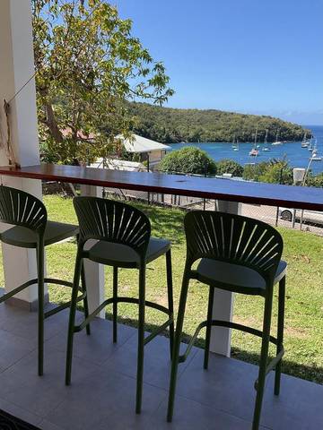 Gîte pour 4 personnes, avec vue ainsi que jardin et terrasse dans Grande Anse d'Arlet