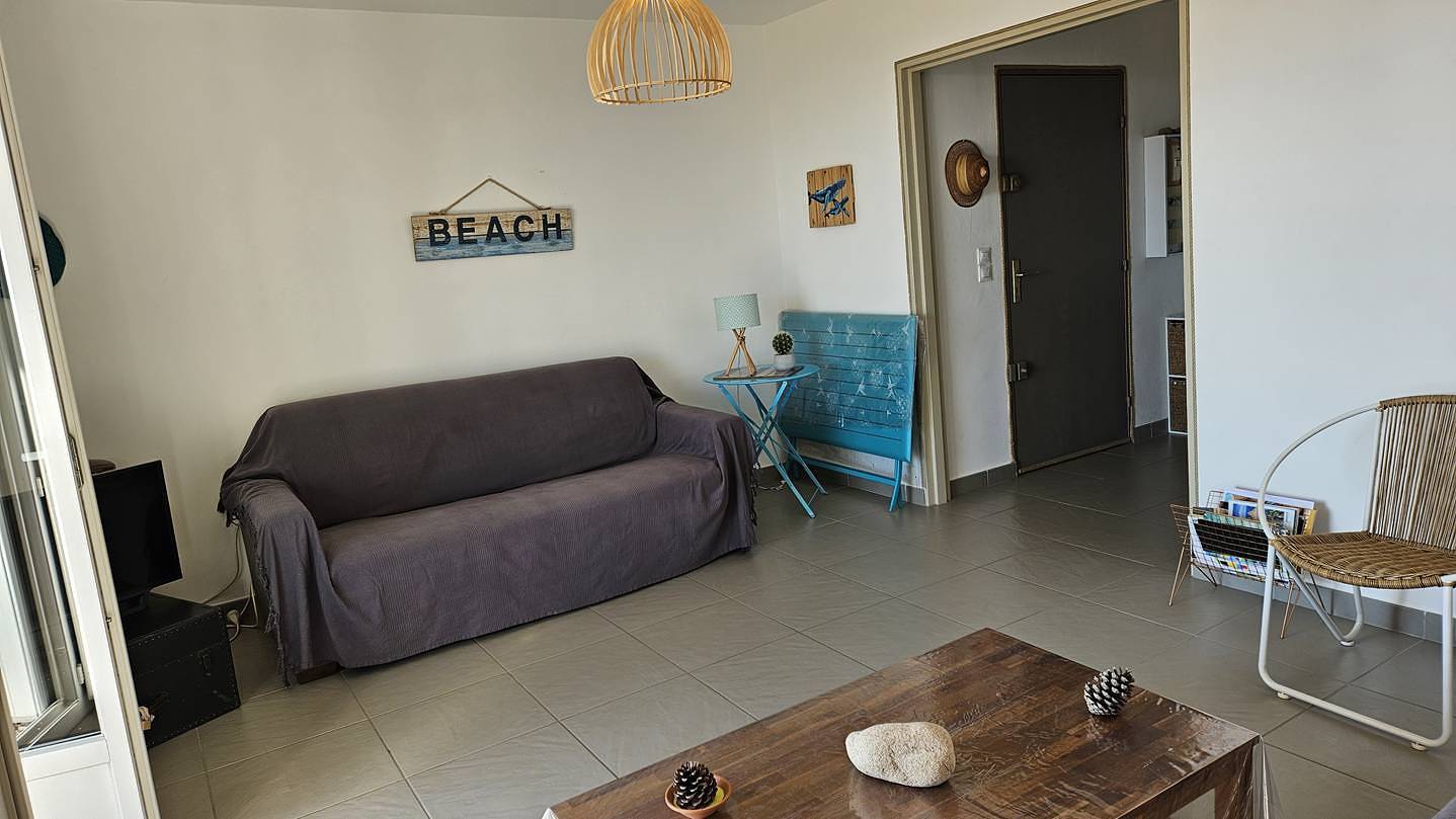 Apartamento entero, Dolce Vita - Vista Al Mar - Aire Acondicionado - Playa Y Tiendas A Pie in Sari-Solenzara, Distrito de Sartène