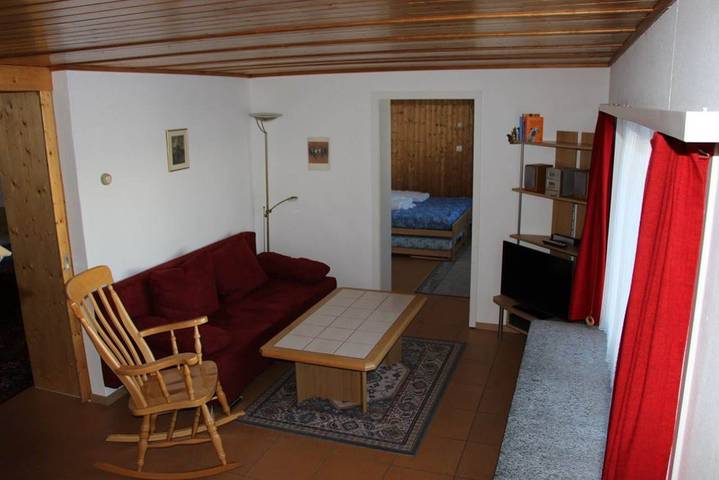 Ganze Ferienwohnung, Haus Bernova - 2.5 Zimmerwohnung mit Bad/Dusche in Flumserberg, Flums