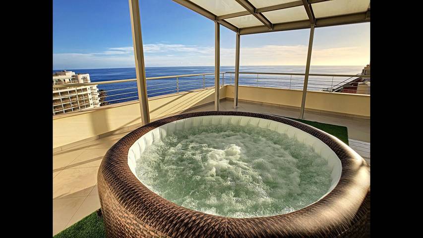 Glamping voor 6 personen, met terras en uitzicht op zee op Madeira