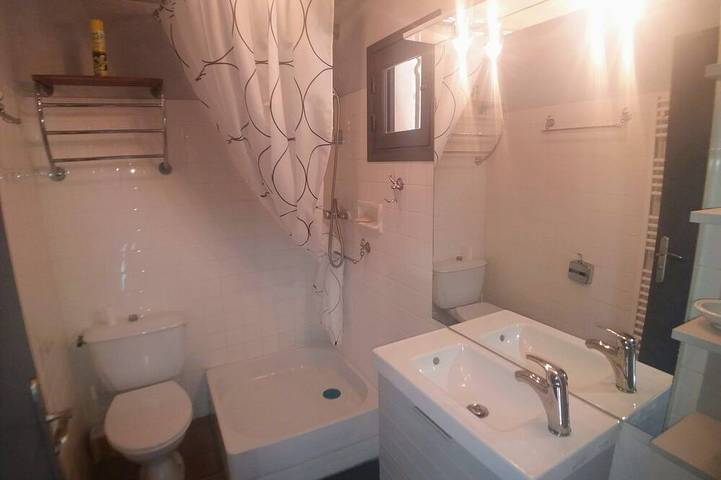 Location de vacances pour 3 personnes, avec jardin et terrasse à Montagnac-Montpezat - 3