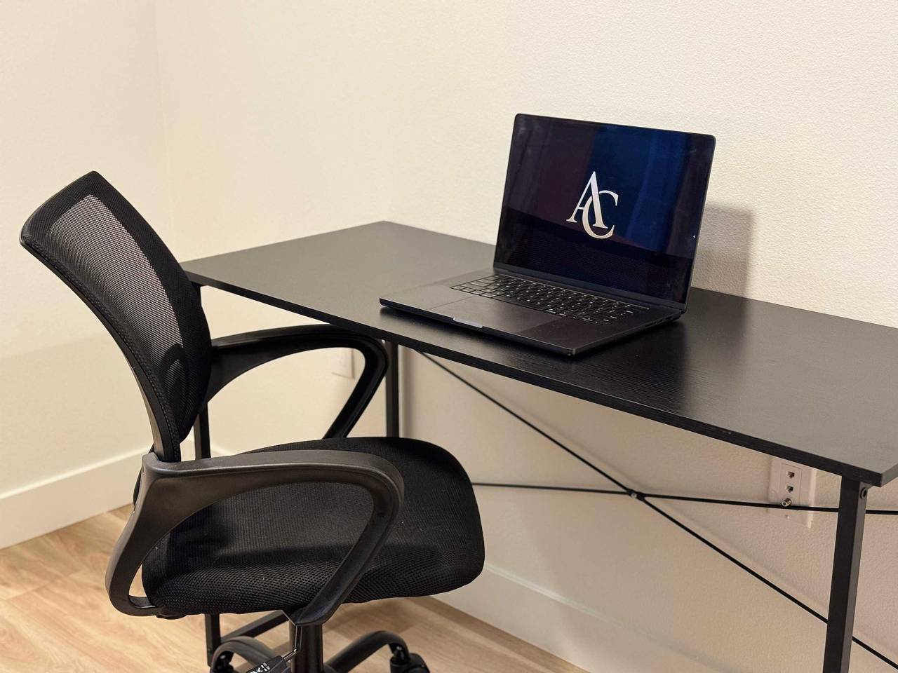 Apartamento entero, Luxe Deco Haven Pool Gym Parking Close to Disneyland in Santa Ana (california), Condado de Orange