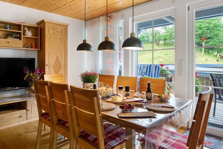 Ganze Wohnung, Sonnerhof Hofsgrund Apartment mit Bergblick, Gemeinschaftsterrasse und Wlan in Hofsgrund, Oberried