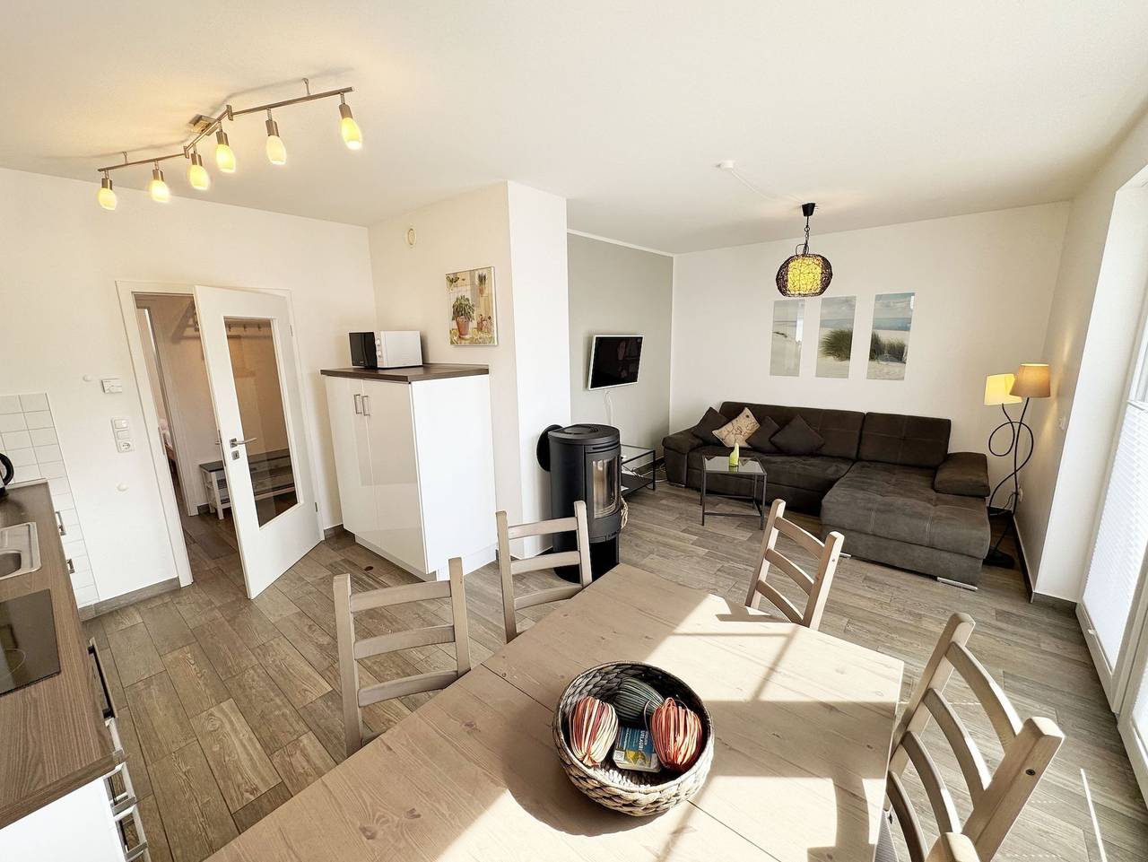 Ganze Ferienwohnung, F: Haus Möwe Whg. 03 mit Terrasse & Kamin/Thiessow in Thiessow, Mönchgut