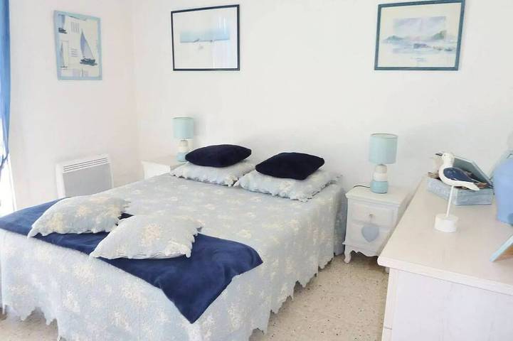 Gîte pour 4 personnes, avec terrasse dans Plage d'Honneur - 2