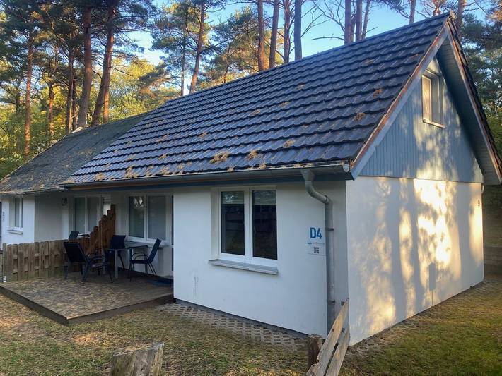 Ferienhaus für 4 Personen, mit Terrasse und Garten in Karlshagen